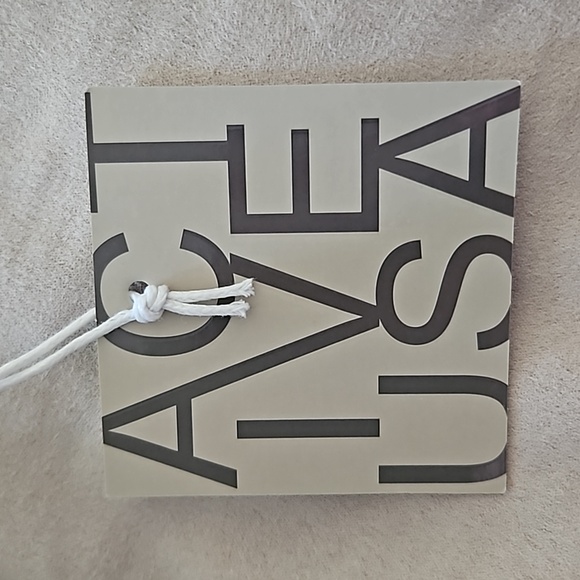 Active USA Women's Short Sleeve Top - Picture 6 of 8